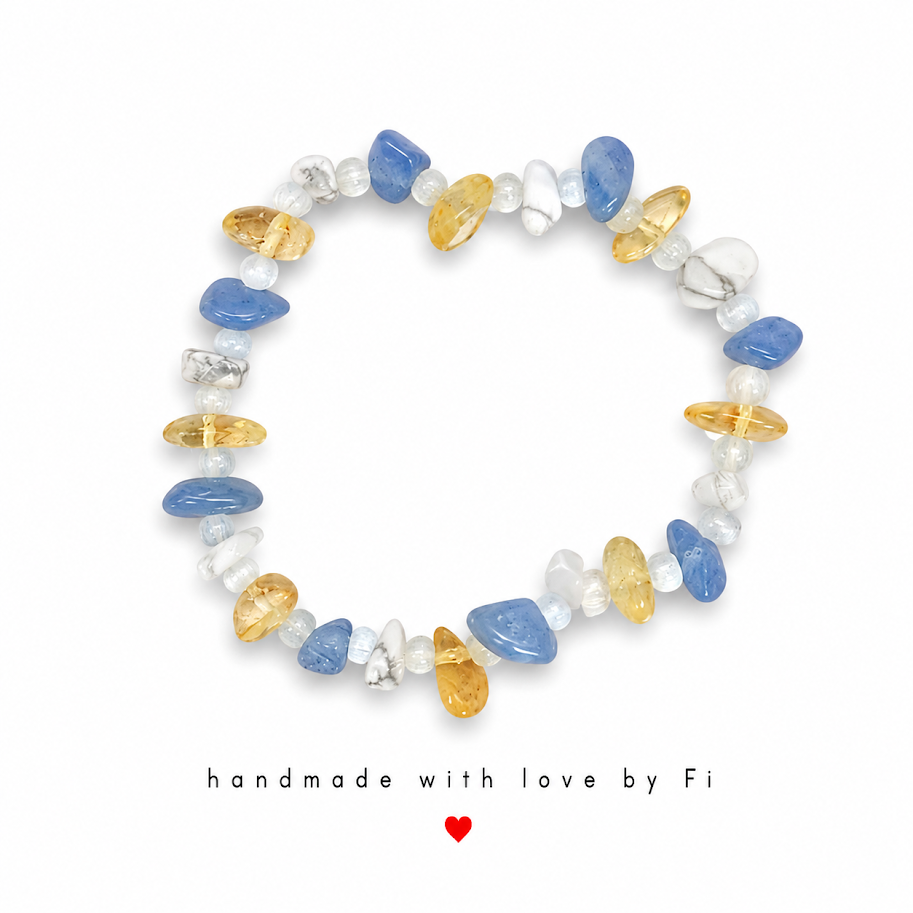 Blue white and gold gemstone chip stretch bracelet handmade by Fi