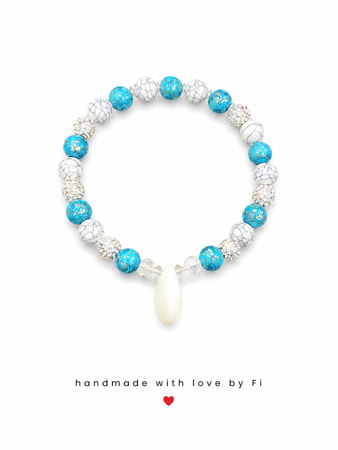 Turquoise crackle and white howlite bracelet with shell charm handmade by Fi